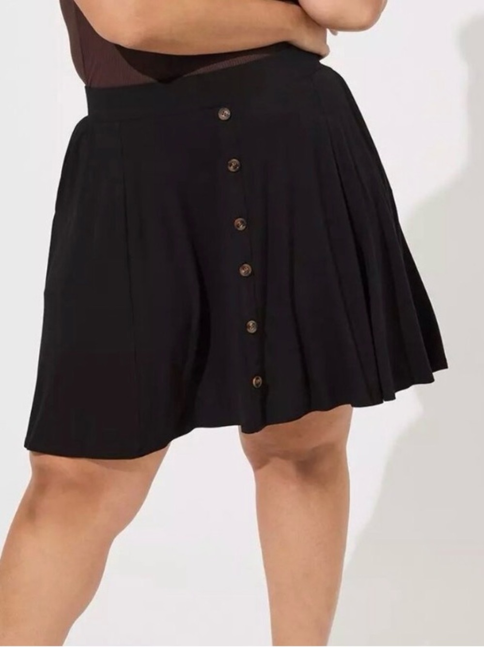 Torrid Black Button-Front Pleated Mini Skirt